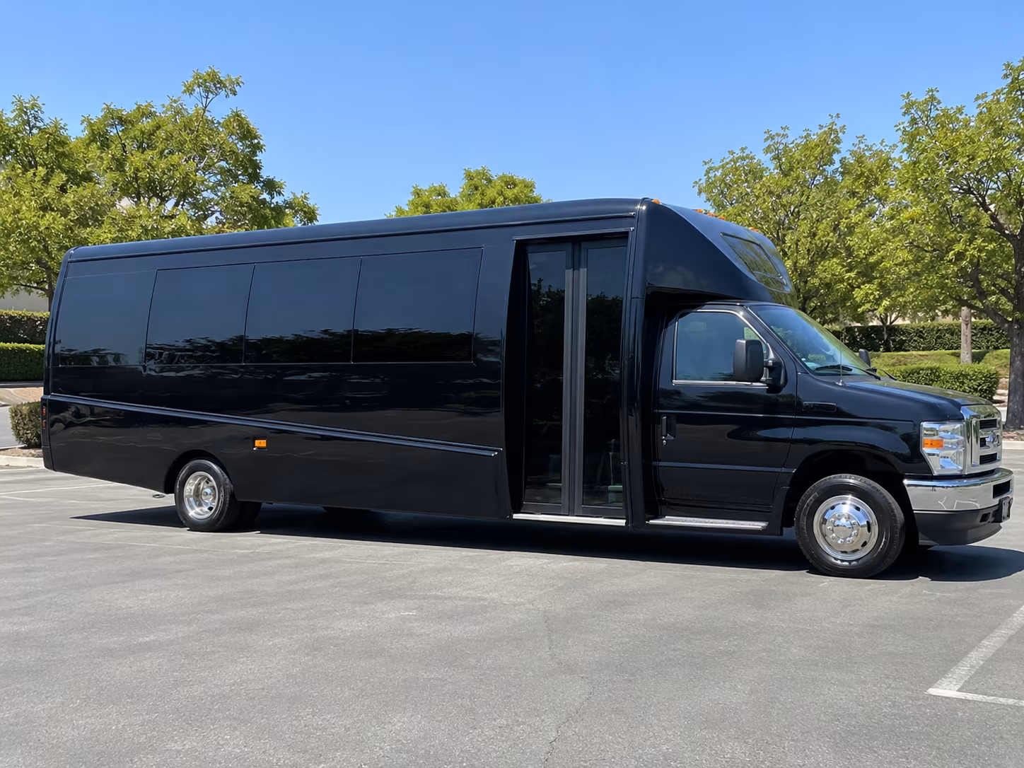 after prom bus rentals keeping warner robins groups together all night long