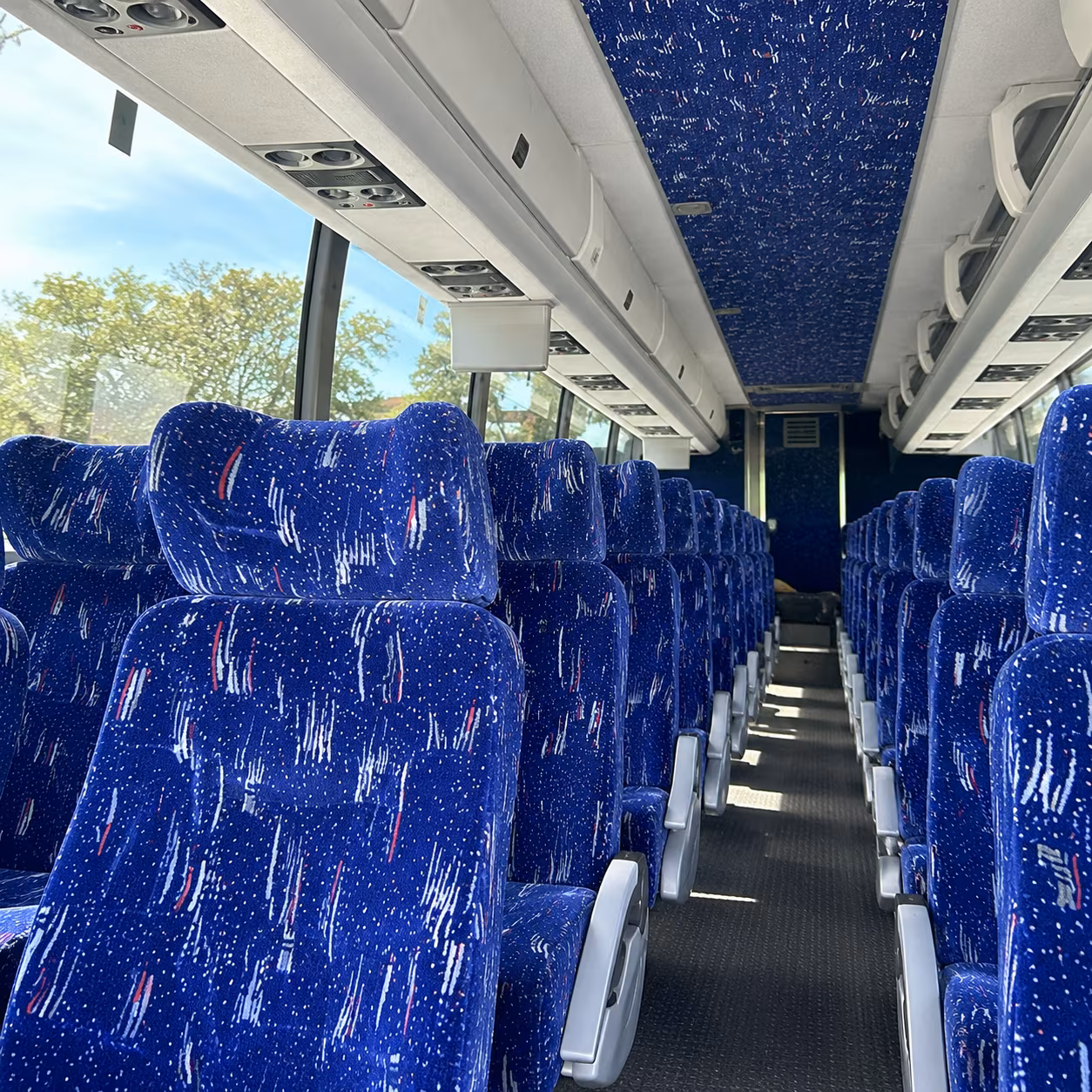 charter bus rentals for robins air force base personnel units