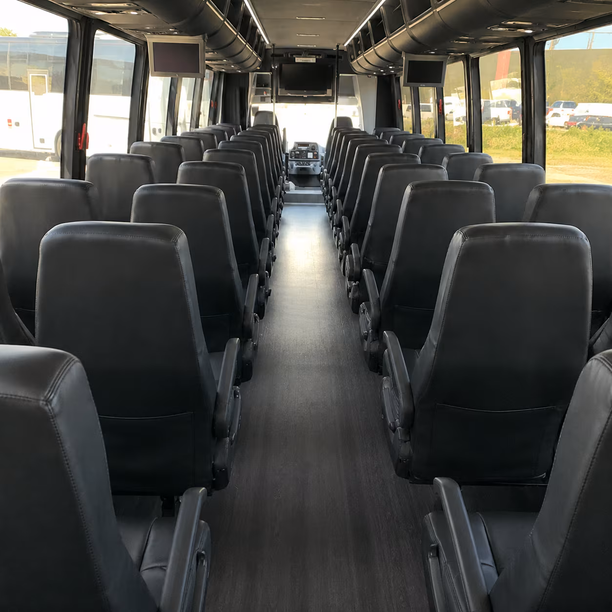 charter buses for large warner robins wedding guest lists