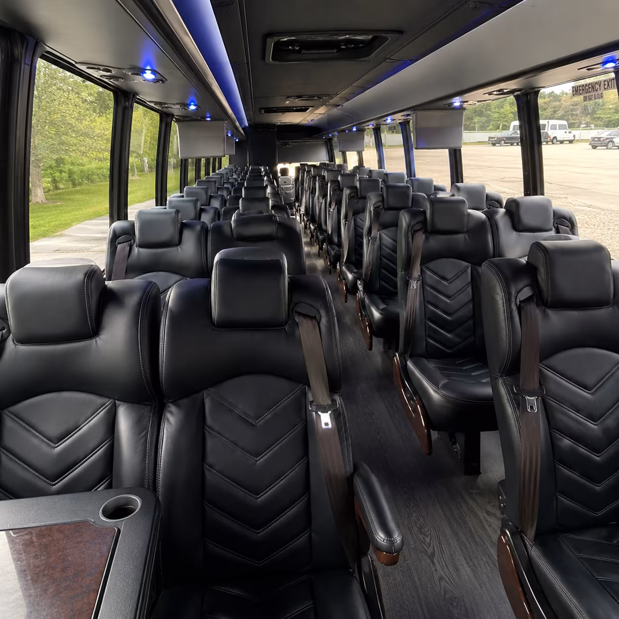 how is a bus rental actually priced in warner robins is it by the hour by the mile or something else