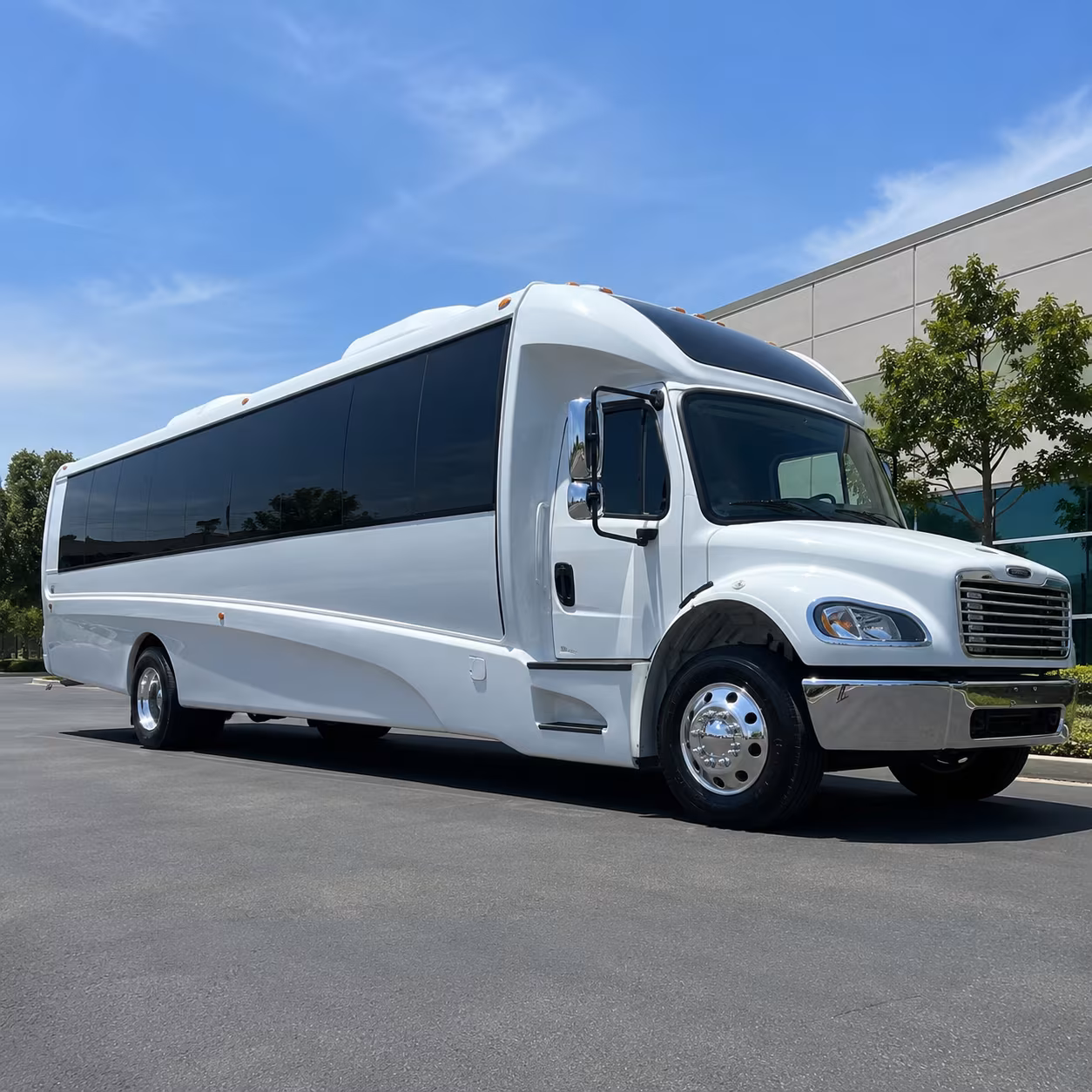 warner robins 35 passenger minibus