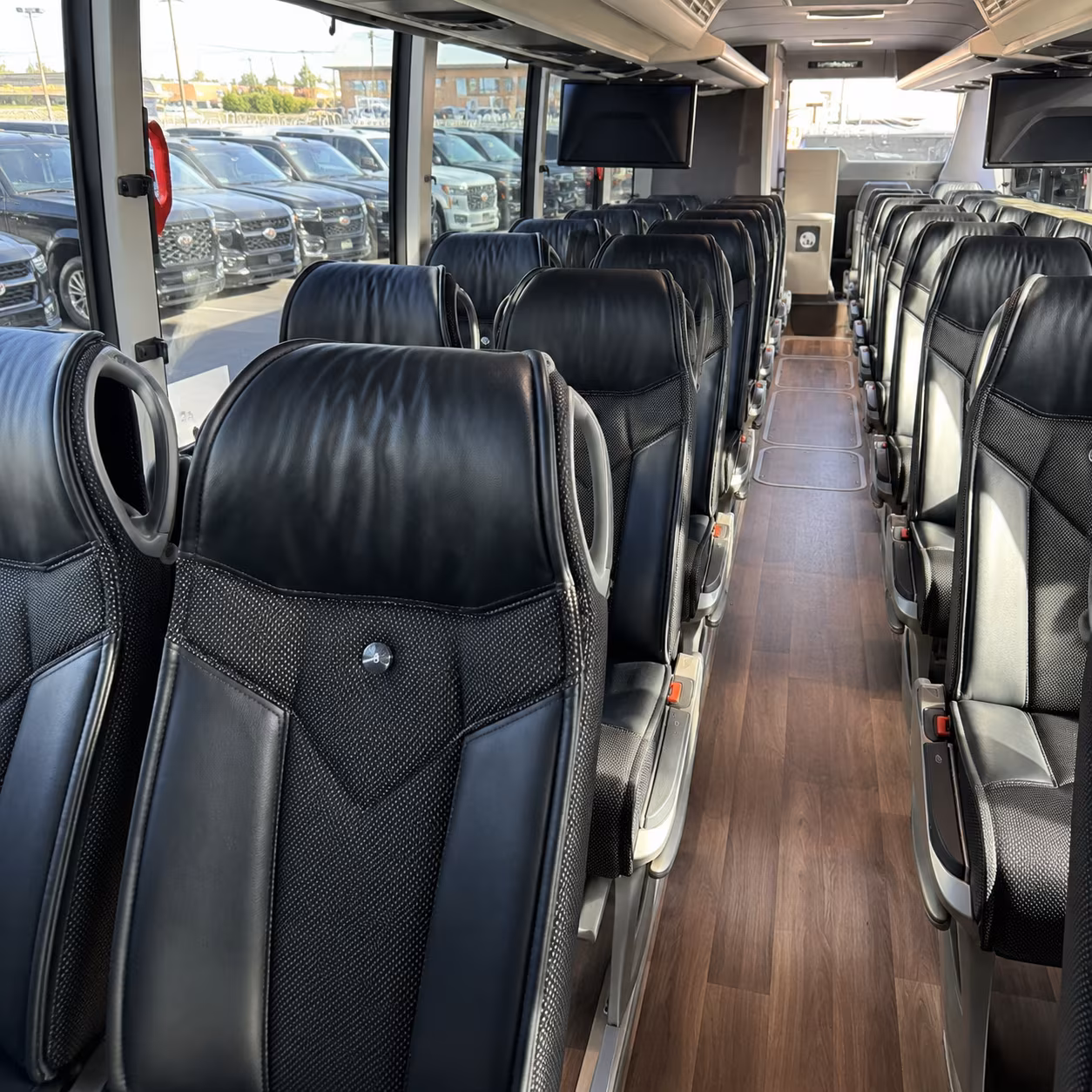warner robins charter bus rentals for robins air force base contractors